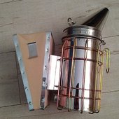 Дымарь из нержавейки с ограждением мех кожа